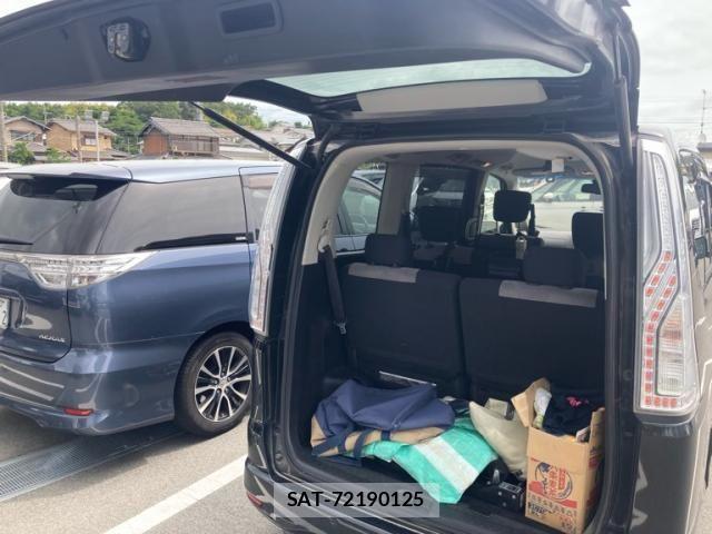 Nissan SERENA 2015-09 8414921-9