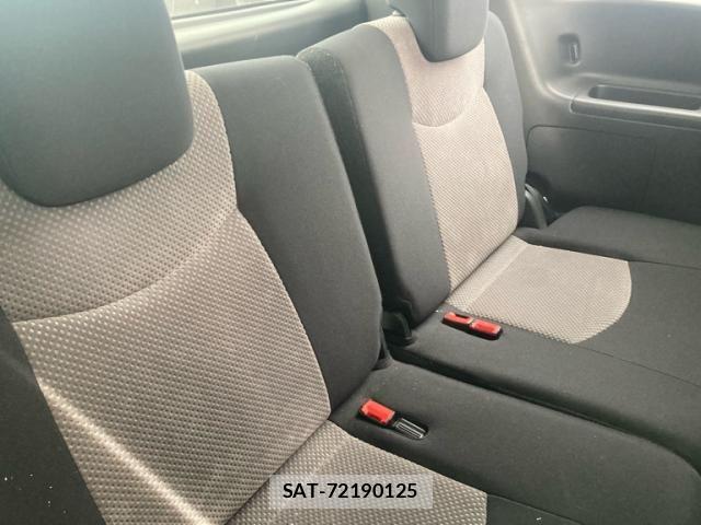 Nissan SERENA 2015-09 8414921-12