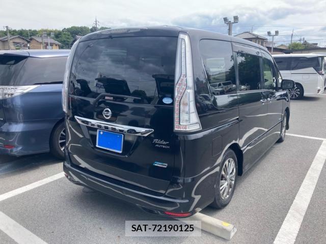 Nissan SERENA 2015-09 8414921-1