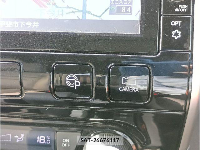 Nissan SERENA 2016-10 8414891-16