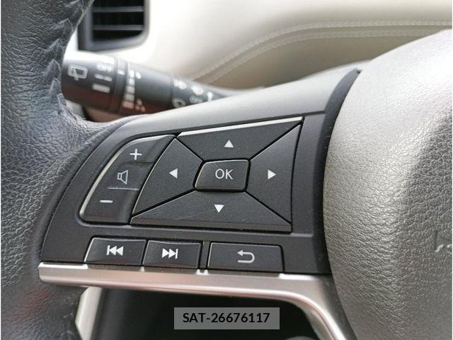Nissan SERENA 2016-10 8414891-21