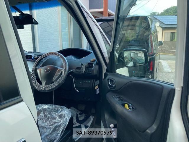 Nissan SERENA 2014-01 8414933-8