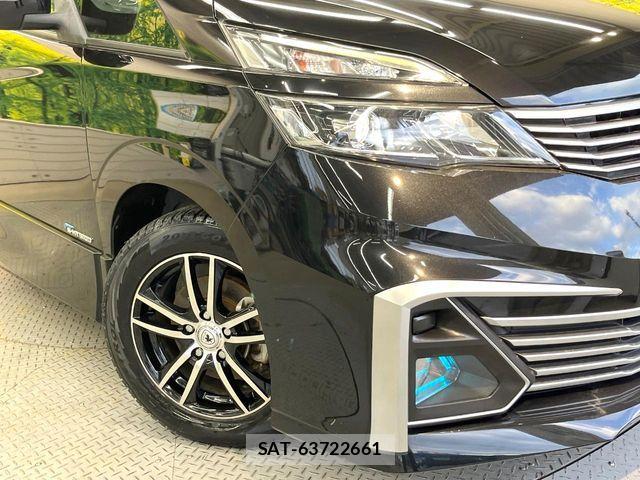 Nissan SERENA 2017-06 8414890-12