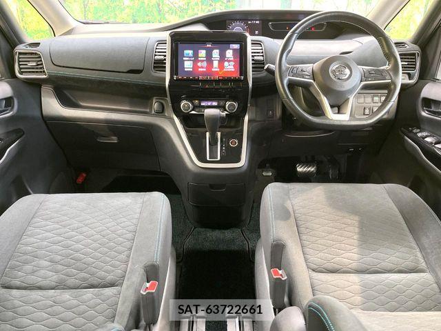 Nissan SERENA 2017-06 8414890-1