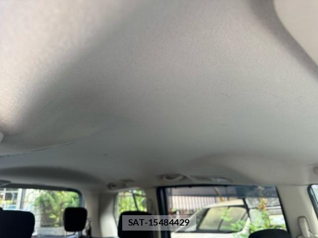 Nissan SERENA 2013-10 8438875-13