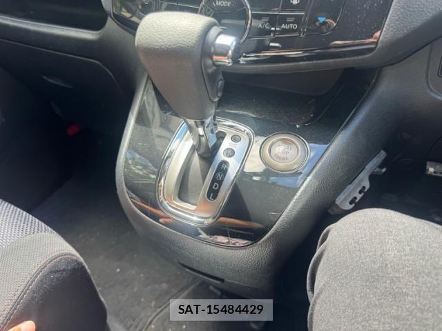 Nissan SERENA 2013-10 8438875-18