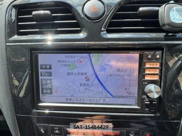 Nissan SERENA 2013-10 8438875-21