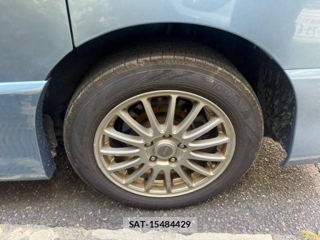 Nissan SERENA 2013-10 8438875-7