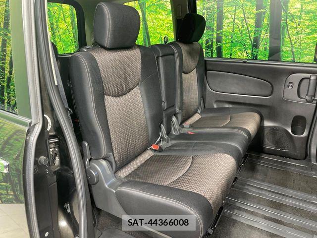 Nissan SERENA 2014-03 8438861-7