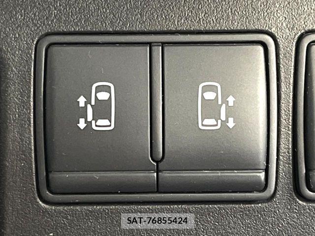 Nissan SERENA 2013-09 8438870-5