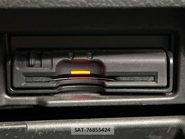Nissan SERENA 2013-09 8438870-6
