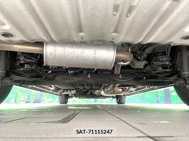 Nissan SERENA 2016-11 8437514-18