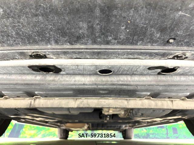 Nissan SERENA 2017-06 8438859-19