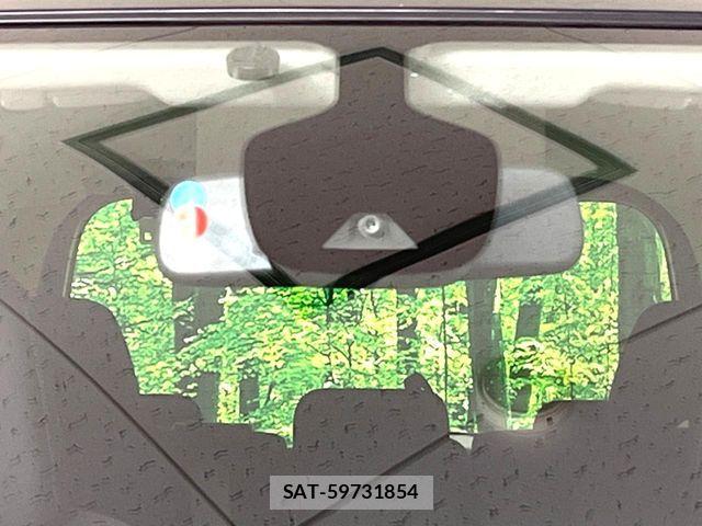 Nissan SERENA 2017-06 8438859-5