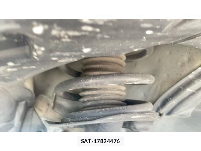 Nissan SERENA 2013-07 8438873-6