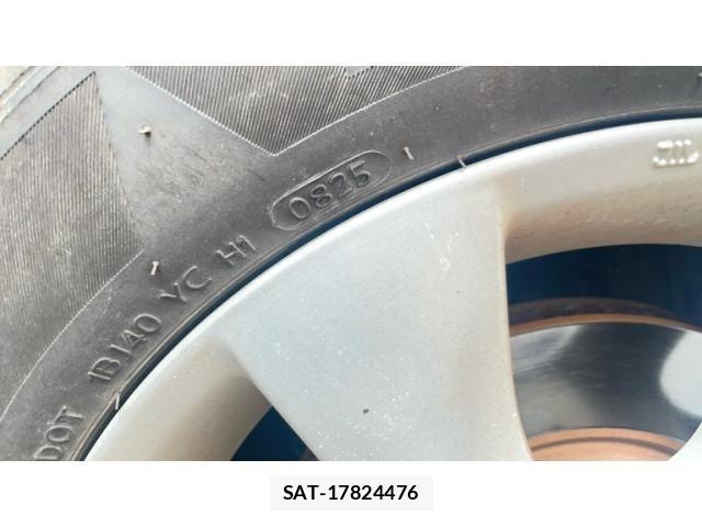 Nissan SERENA 2013-07 8438873-8