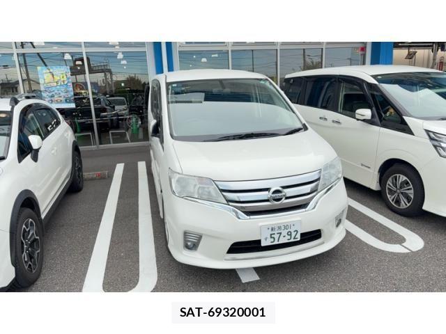 Nissan SERENA 2013-09 8438869-0