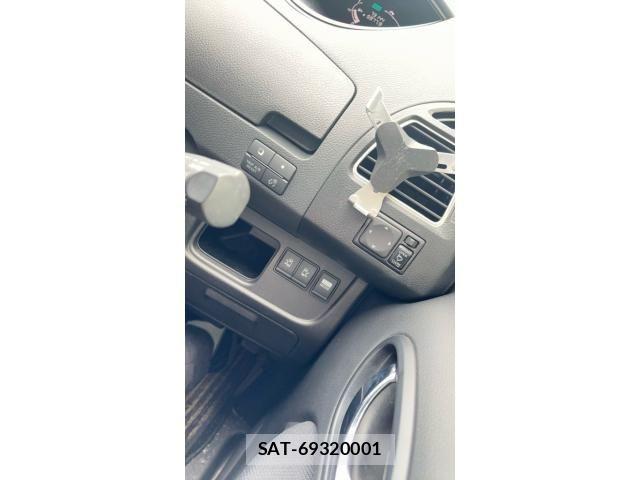 Nissan SERENA 2013-09 8438869-8