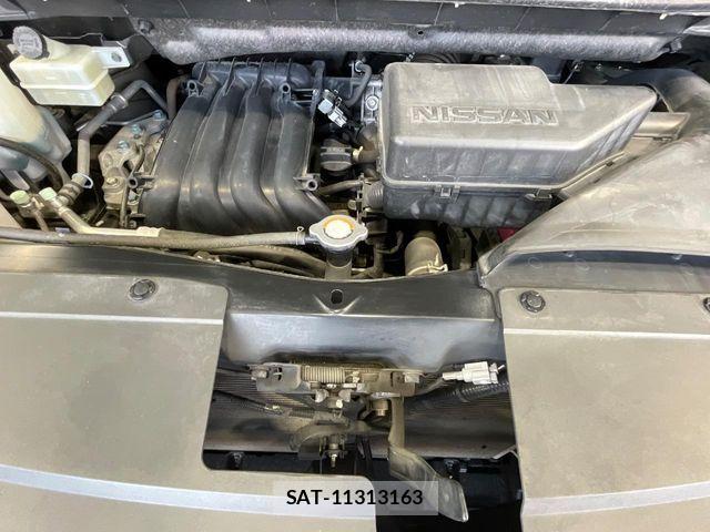 Nissan SERENA 2015-11 8438868-17