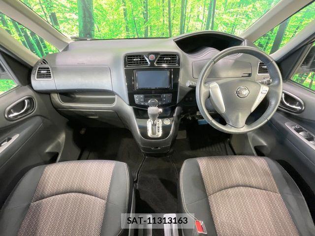 Nissan SERENA 2015-11 8438868-1