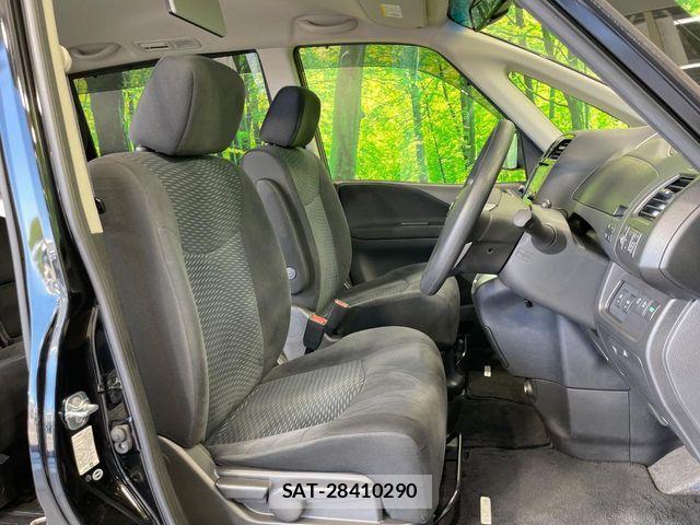 Nissan SERENA 2015-09 8438559-7