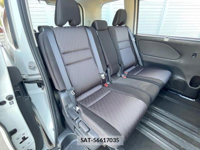 Nissan SERENA 2019-11 8438843-11