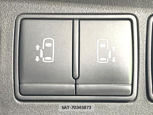 Nissan SERENA 2013-09 8458395-4