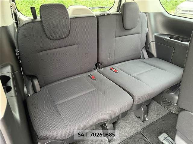 Nissan SERENA 2018-01 8458391-11