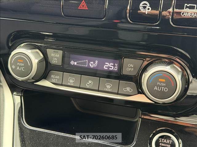 Nissan SERENA 2018-01 8458391-13