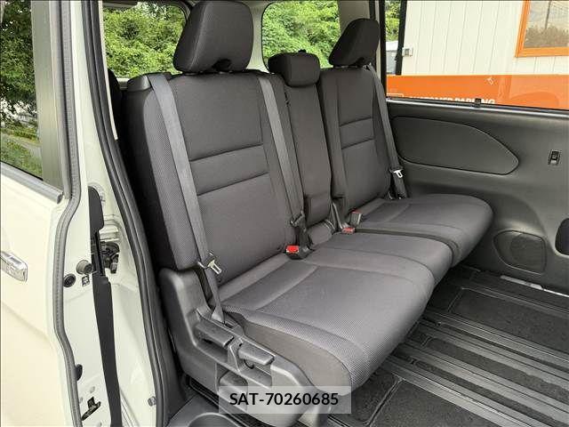 Nissan SERENA 2018-01 8458391-25