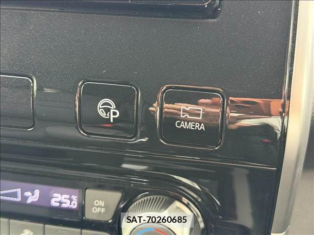 Nissan SERENA 2018-01 8458391-26