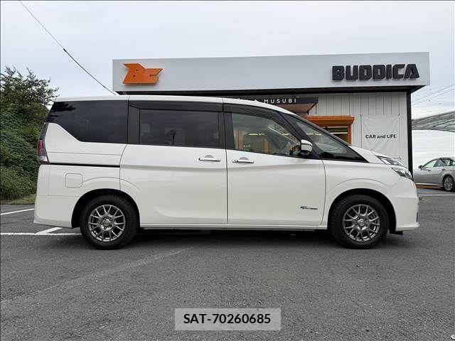 Nissan SERENA 2018-01 8458391-6