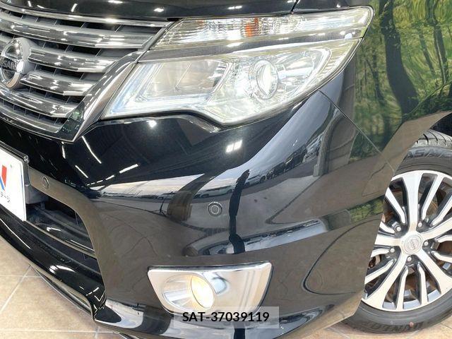 Nissan SERENA 2014-10 8458394-12