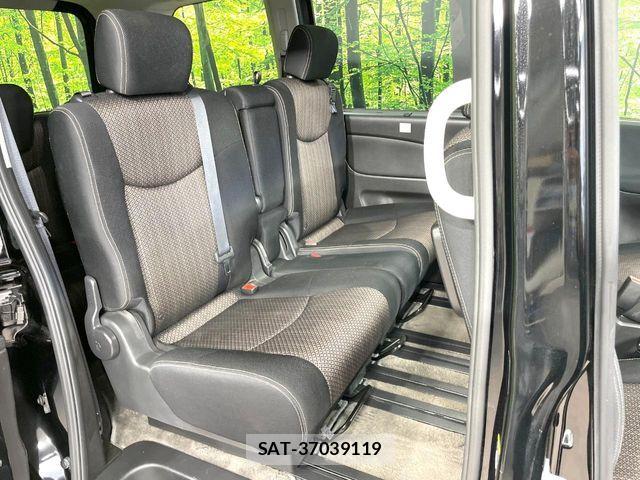 Nissan SERENA 2014-10 8458394-8