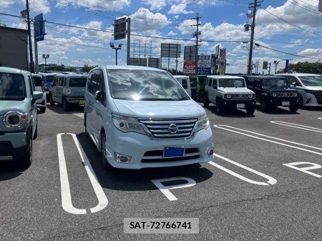 Nissan SERENA 2015-05 8458401-1