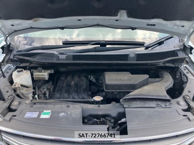 Nissan SERENA 2015-05 8458401-25
