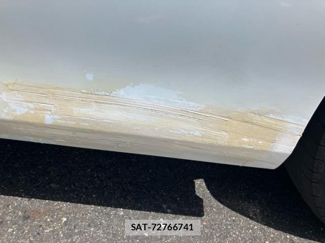 Nissan SERENA 2015-05 8458401-27
