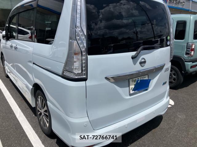 Nissan SERENA 2015-05 8458401-5