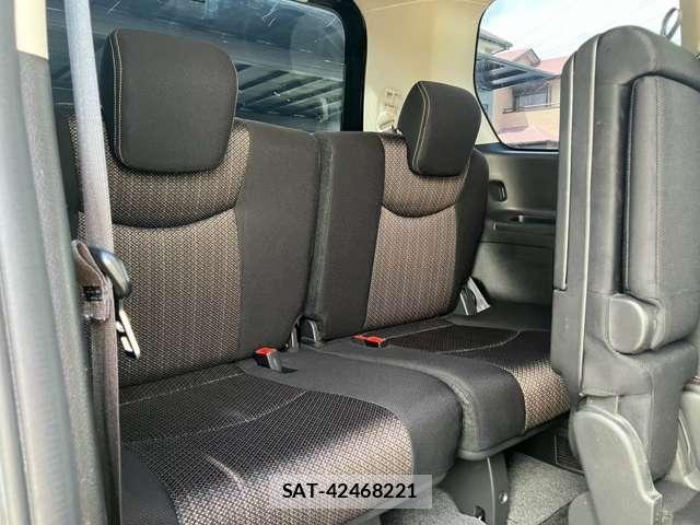 Nissan SERENA 2014-06 8458397-12
