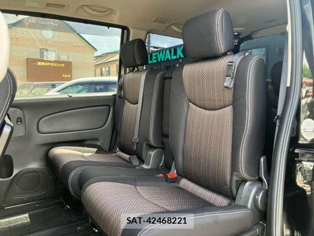 Nissan SERENA 2014-06 8458397-13