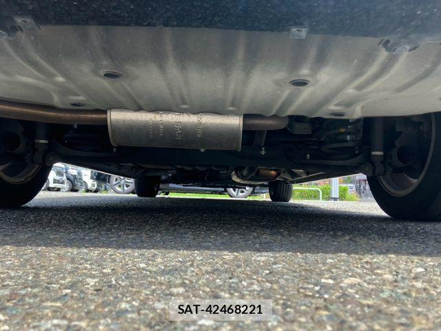 Nissan SERENA 2014-06 8458397-29