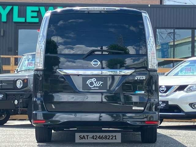 Nissan SERENA 2014-06 8458397-6