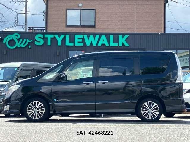 Nissan SERENA 2014-06 8458397-8