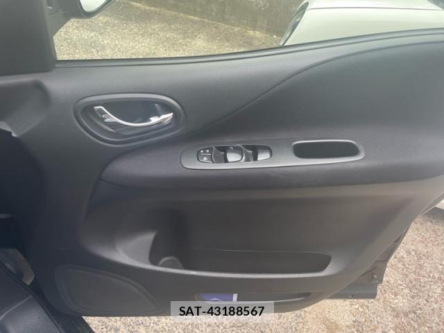 Nissan SERENA 2014-02 8458400-14