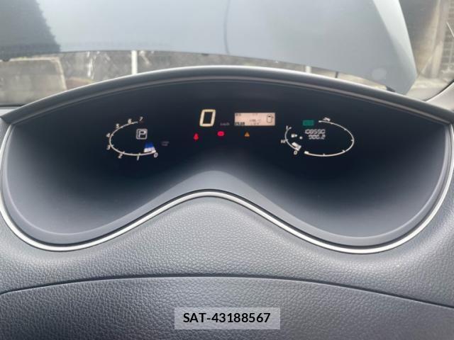 Nissan SERENA 2014-02 8458400-17