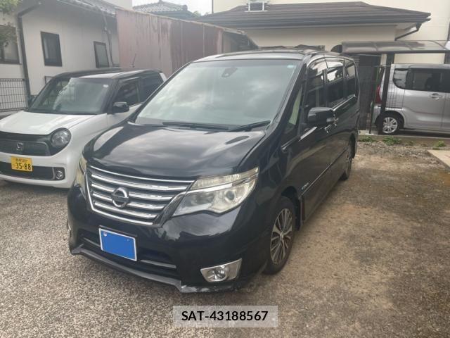 Nissan SERENA 2014-02 8458400-1