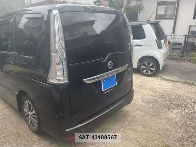 Nissan SERENA 2014-02 8458400-7