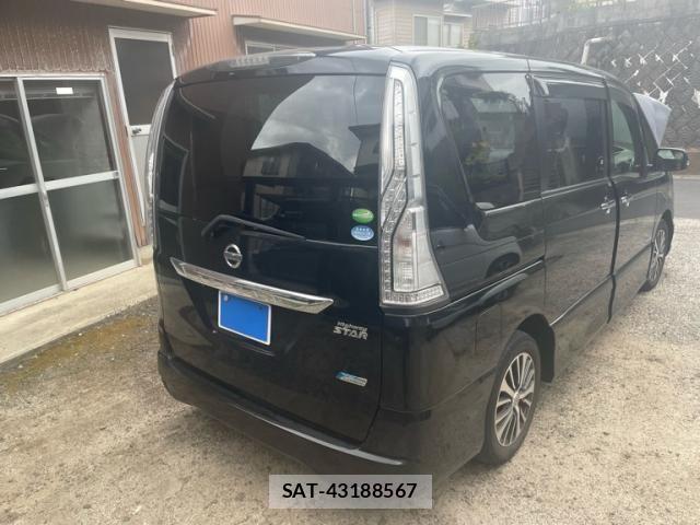 Nissan SERENA 2014-02 8458400-8