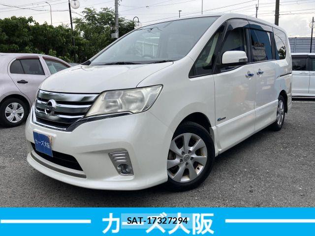 Nissan SERENA 2013-10 8458399-0
