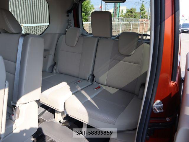 Nissan SERENA 2020-02 8458388-6